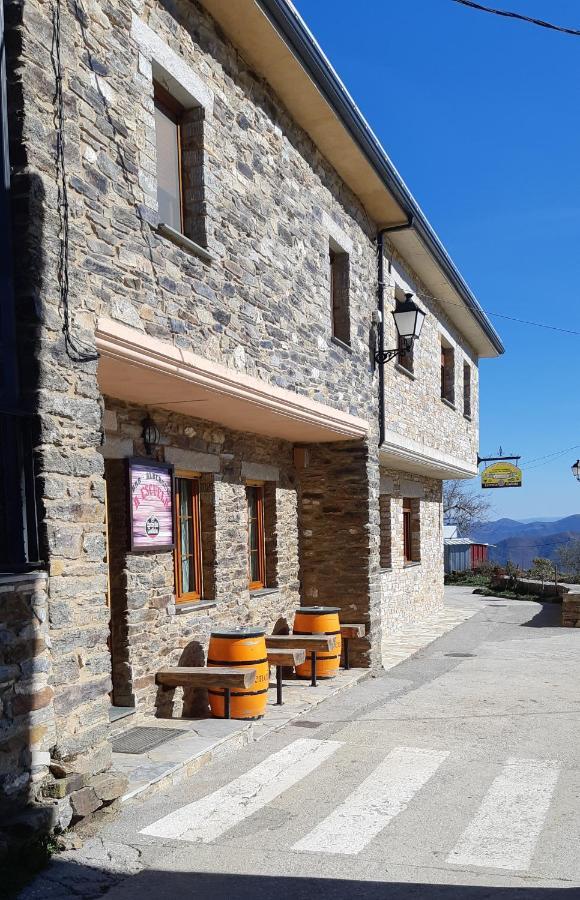 Albergue La Escuela La Laguna  Экстерьер фото