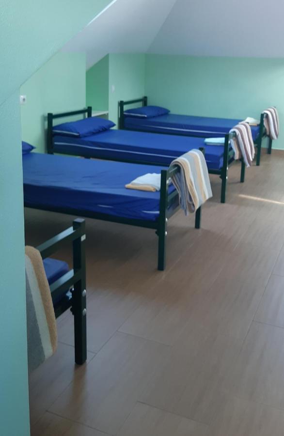 Albergue La Escuela La Laguna  Экстерьер фото