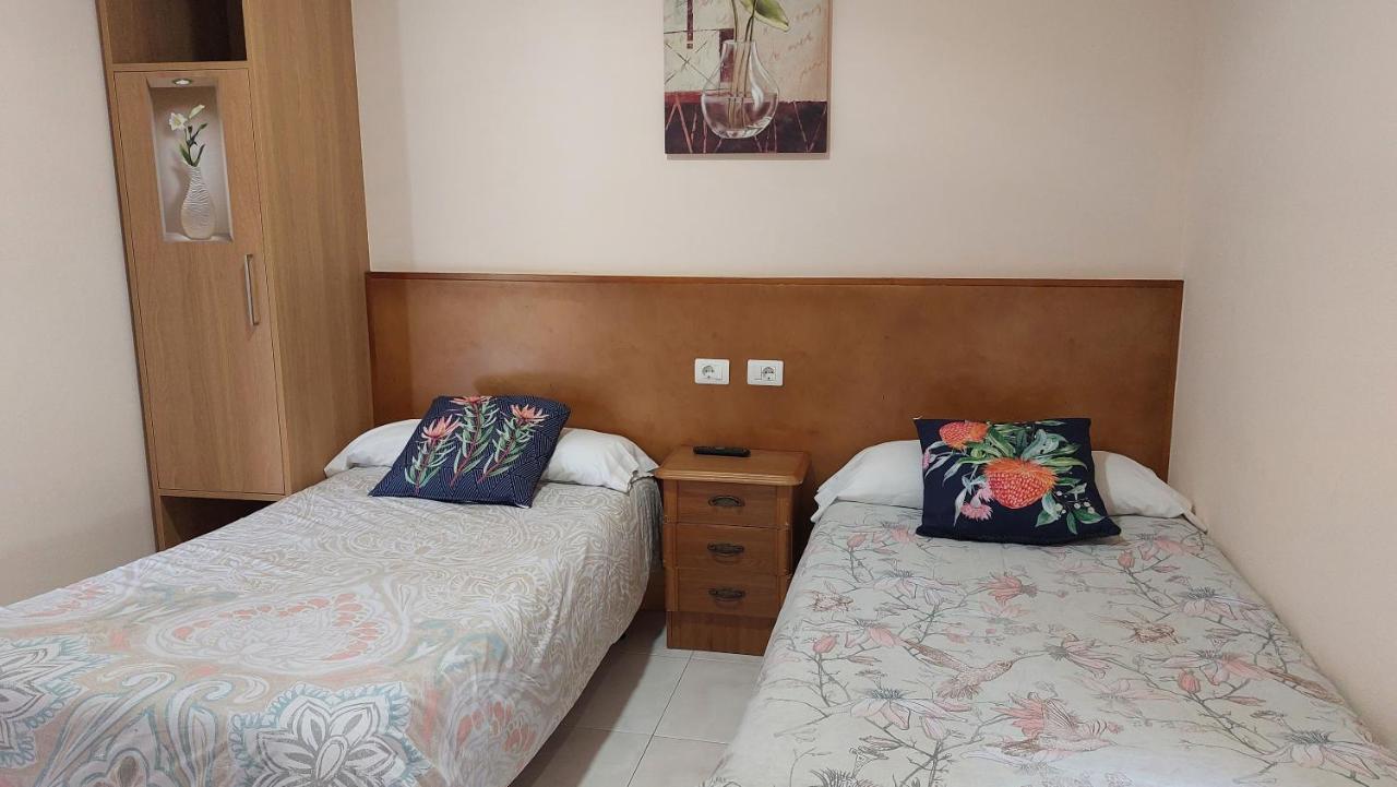 Albergue La Escuela La Laguna  Экстерьер фото